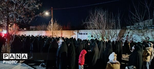 نماز استغاثه امام زمان(عج) در راهپیمایی 
