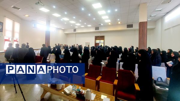 جلسه تبیین برنامه های عملیاتی حوزه معاونت ابتدایی ناحیه 6