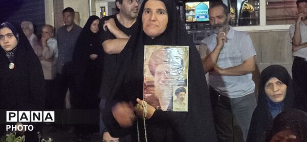خونخواهی امام شهید ایران در خیابان امام خمینی-۱