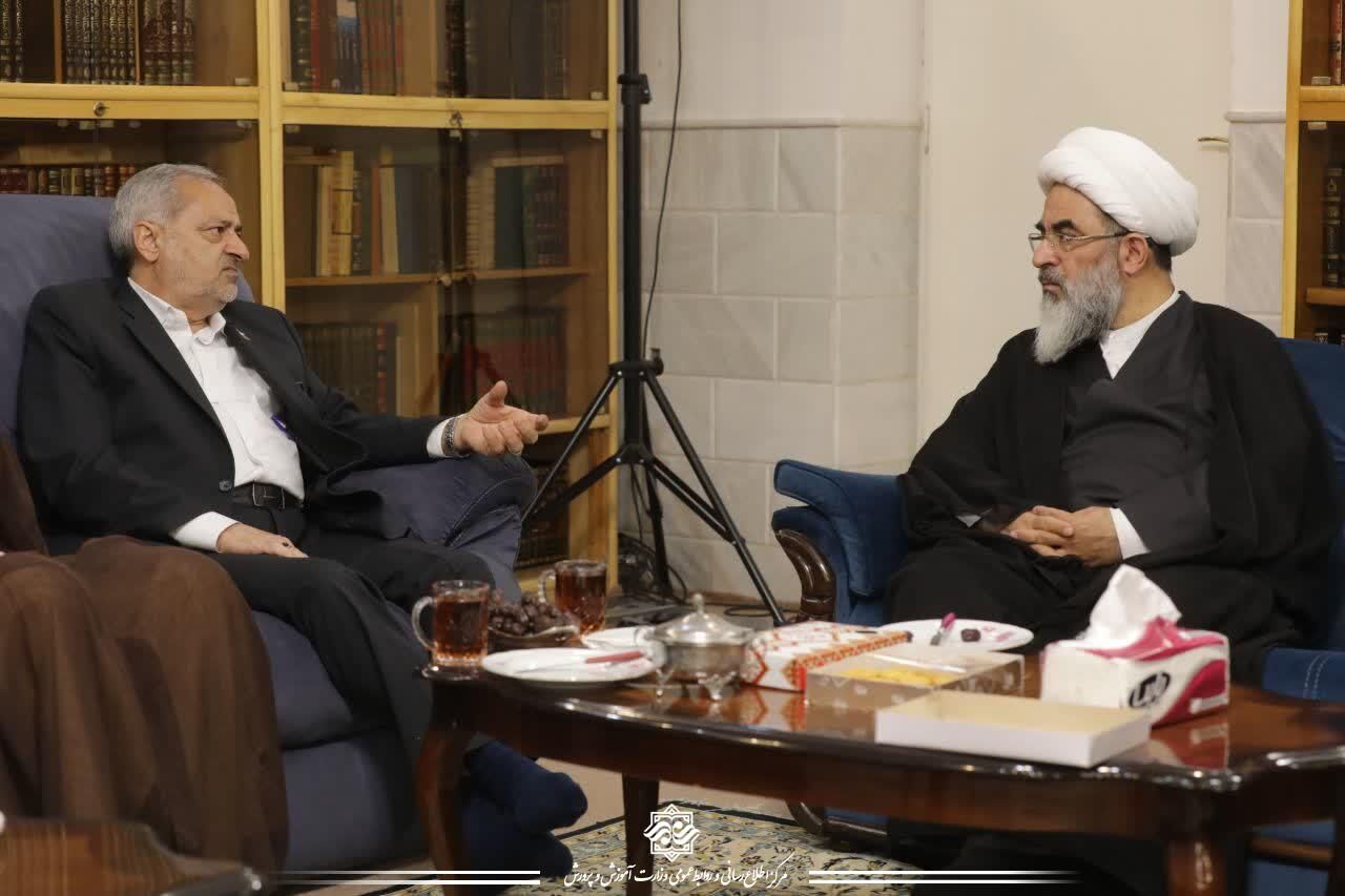 مسیر تحول آموزش و پرورش از تغییر برنامه درسی می گذرد / غربالگری حدود ۱۴ میلیون دانش‌آموز بر اساس آزمون‌های استاندارد/طراحی زیست عفیفانه 