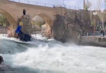 پل زمانخان و زیبایی بی نظیر آن
