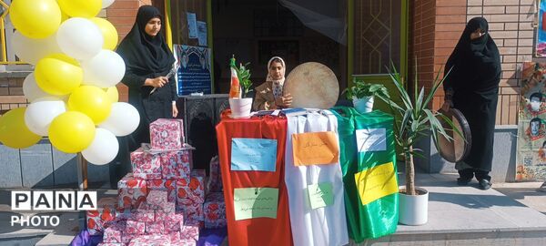 جشن ستارگان در دبیرستان نیایش شهرستان باخرز