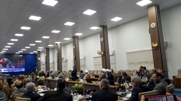 تماشای کشتی المپیک در استانداری مازندران با حضور وزیر آموزش و پرورش