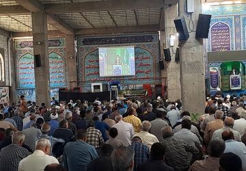 نماز جمعه در آخرین جمعه ماه محرم 
