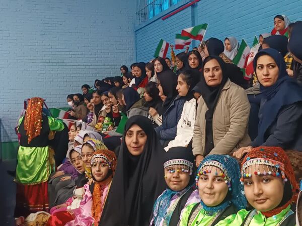 آئین افتتاحیه مسابقات فوتسال دانش‌آموزی منتخب آموزشگاه های شهرستانهای استان تهران به میزبانی ورامین 