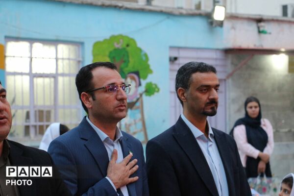 جشن شکوفه‌ها در مدرسه ۱۷ شهریور بجنورد با یاد دختران شهید میناب
