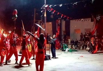 نمایش میدانی«موج انتظار» در تازیان بالا برگزار شد 