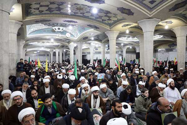 آیین بزرگداشت دهه بصیرت و مقاومت در قم