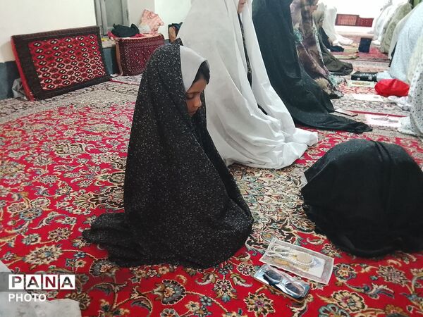 اقامه نماز جمعه عبادی سیاسی  در مسجد جامع شهربار نیشابور