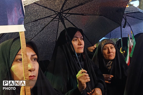  حضور فرهنگیان و دانش‌آموزان به‌مناسبت 12 فروردین ماه روز جمهوری اسلامی ایران 