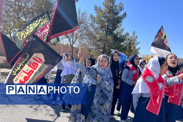 شهادت حضرت فاطمه (س) در مدارس شهر سورمق