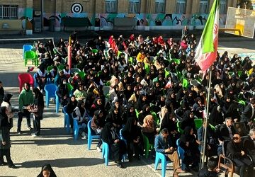 چهل و هفتمین بهار انقلاب؛ سرود ایثار و امید در کلاس درس ایران