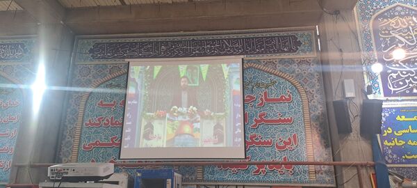 نماز عبادی سیاسی جمعه به همراه سخنرانی پیش از خطبه های معاون پرورشی در نیشابور 
