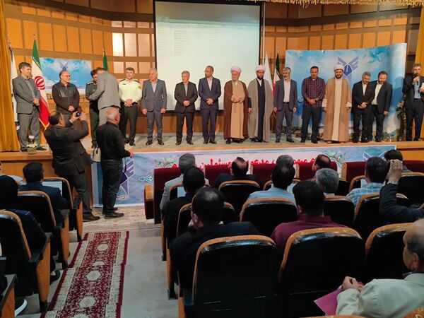 آیین تکریم و معارفه سرپرست جدید دانشگاه آزاد اسلامی واحد تاکستان