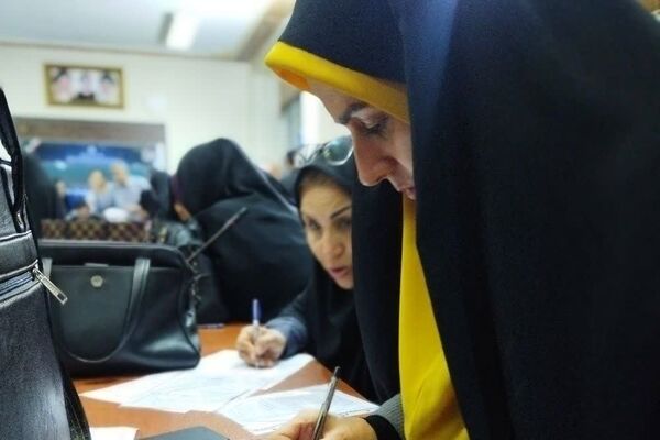 میز خدمت ویژه فرهنگیان در محل مدیریت آموزش و پرورش شهرستان اسلامشهر