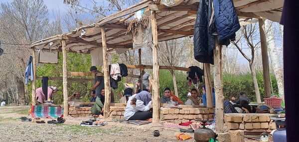 آیین باستانی سیزده بدر در دهکده ی  چوبی نیشابور