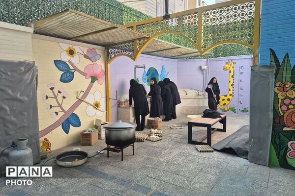 حضور پرشور دانش آموزان ناحیه دو شهرری در مسیر خدمت رسانی به جاماندگان اربعین حسینی 