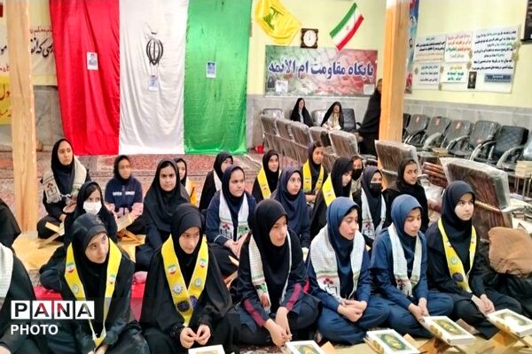 اجلاسیه نماز همراه با محفل انس با قرآن کریم در مسجد ابوالفضلی نیشابور 