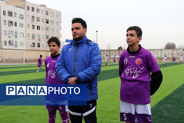 آیین افتتاحیه زمین ورزشی چمن مصنوعی اورین