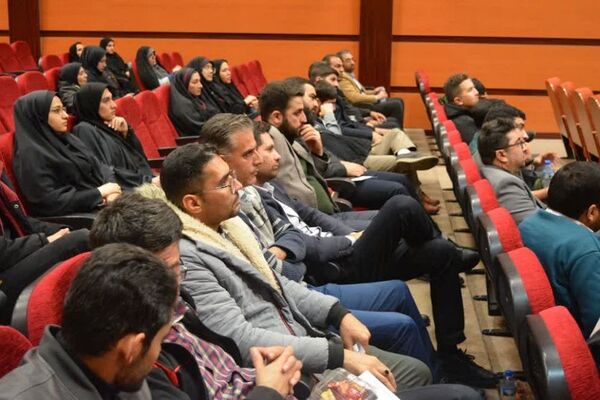نشست هم‌اندیشی معاونان و مربیان پرورشی بهارستان 2