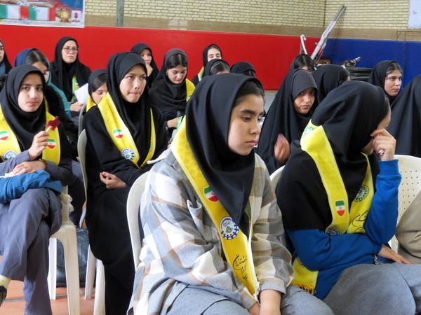 اردوی تمشک در بام و صفی آباد 