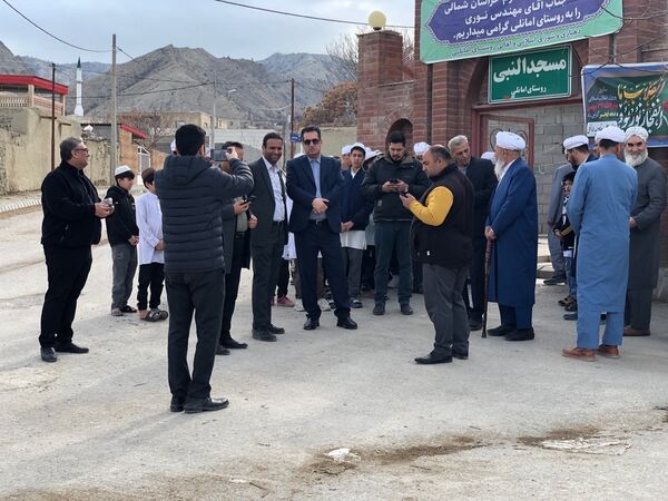 کلنگ‌زنی مدرسه شش‌کلاسه در امانلی و بازدید مسئولان استانی از مدارس راز و جرگلان
