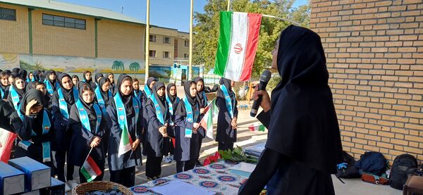 زنگ مهر با طنین مقاومت در دبیرستان دارالفنون 