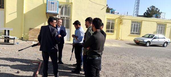 مسابقه طناب کشی و تیراندازی با تفنگ بادی در زاوه