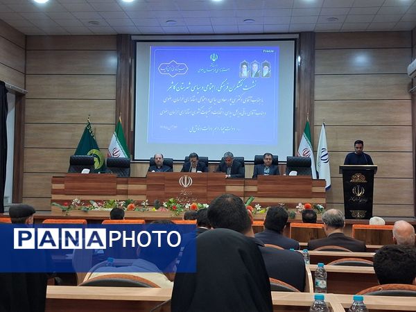 نشست کنشگران فرهنگی ،اجتماعی و سیاسی شهرستان کاشمر کاشمر