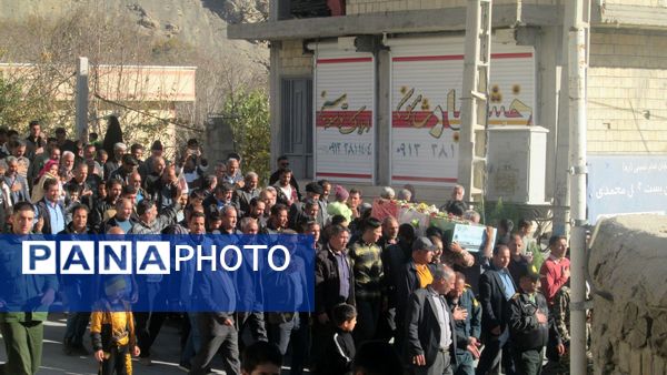 قدم‌های آسمانی بر خاک گرمدره و مارکده