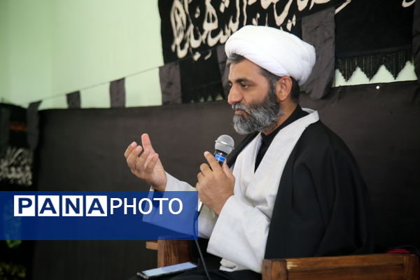 مراسم عزاداری ایام فاطمیه توسط دانش‌آموزان تنگستانی