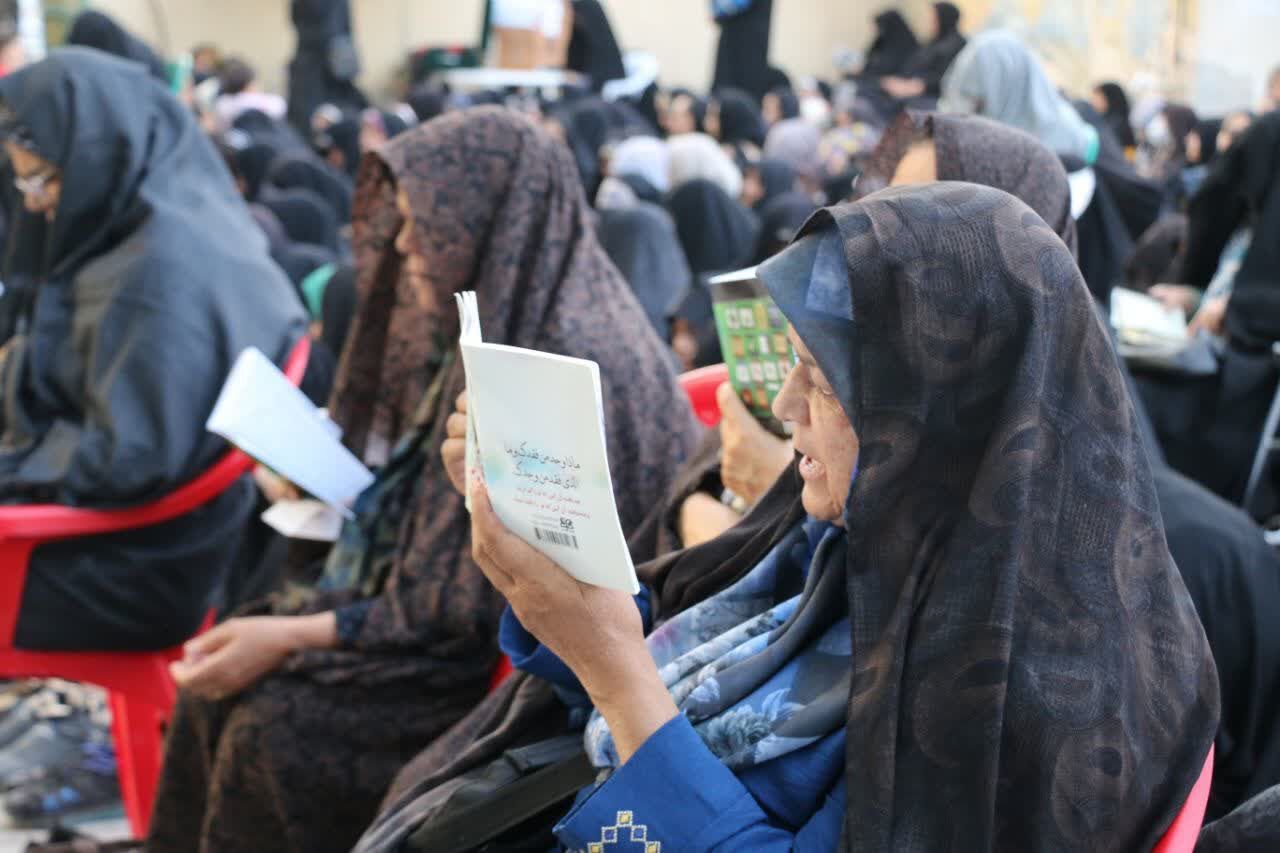 مراسم روز عرفه در گلباف 