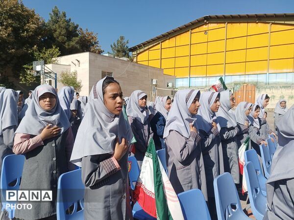 جشن عاطفه‌ها در مدرسه شهید فاطمه کفاش