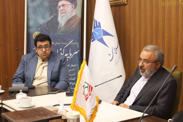  از تسخیر تا تبیین؛ بازخوانی پیام ۱۳ آبان در دانشگاه آزاد مشهد