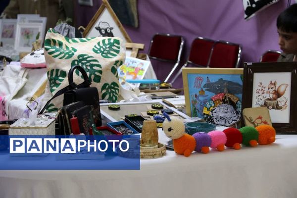  شانزدهمین نمایشگاه صنایع دستی یزد
