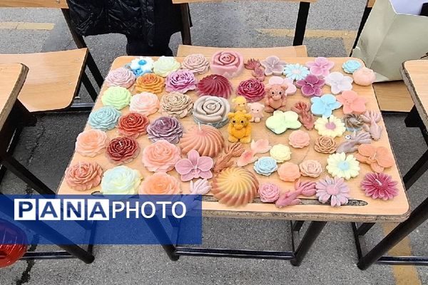 برگزاری بازارچه اقتصادی در دبیرستان شاهد تکتم