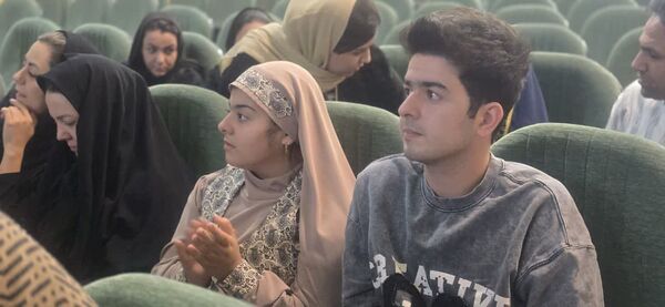 برگزاری دومین دوره مسابقات شعرخوانی دانش‌آموزی در بافق