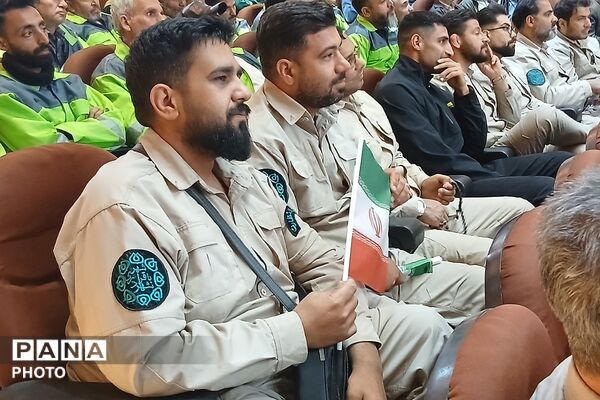 تجلیل از دختران شهدای جنگ رمضان در باقرشهر