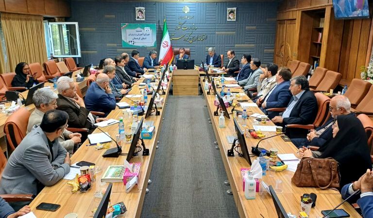 ایجاد فرآیند تمام‌الکترونیک در برگزاری آزمون‌ها تا پایان سال ۱۴۰۷