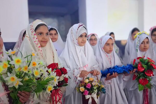 جشن تکلیف دانش‌آموزان دختر شهرستان باشت 
