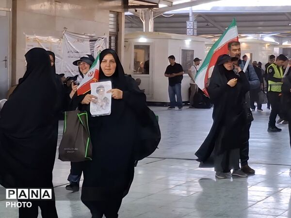 طنین نام ایران در طریق الحسین (ع)؛ روایت پرچم های برافراشته و مواکبی که به عشق خدمت به زوار بر پا شدند