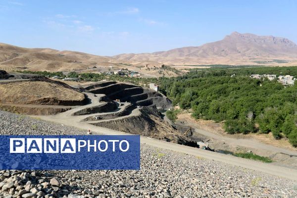 بازدید میدانی استاندار همدان از سد مخزنی خرم‌رود تویسرکان