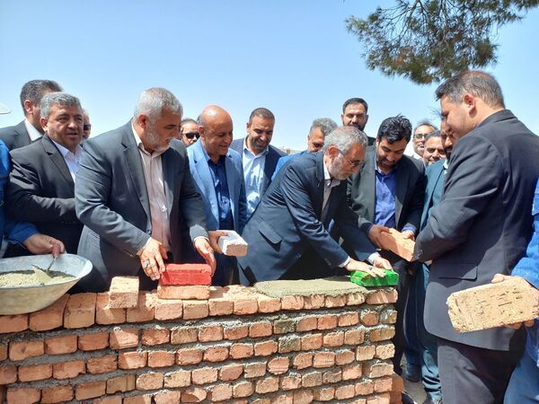 آیین خشت گذاری مدرسه ثامن الحج شهرستان اسلامشهر 