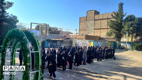 جشن جوانه ها در مدرسه شاهد قدسیان 