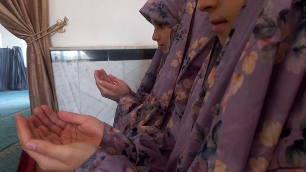 نماز جمعه  در خلیل آباد