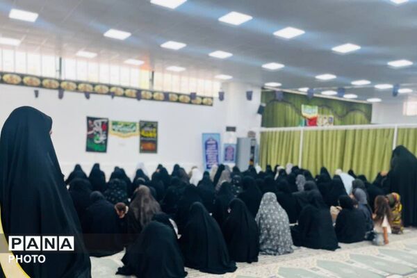 اقامه نماز جمعه رودبار جنوب با حضور پرشور مردم ولایی این شهرستان