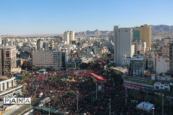 تشییع پیکر رهبر شهید انقلاب در مشهد مقدس-۱
