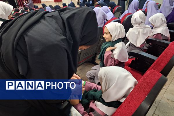 جشنواره دانش‌آموزی سرود در هنرستان سعادت پردیس 