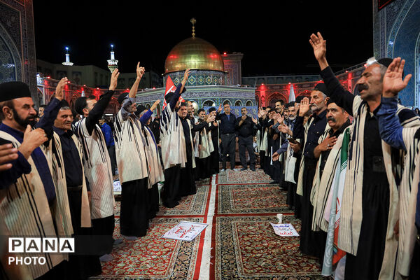 عزاداری سنتی شب هفتم محرم در «حسینیه حرم»