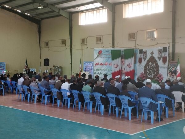 حضور پرشور مردم باغ‌شهر فین در راهپیمایی ۲۲ بهمن